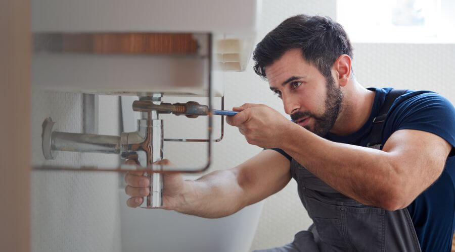 Local water heater installation in Grimes, IA